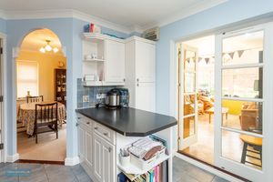 Kitchen- click for photo gallery